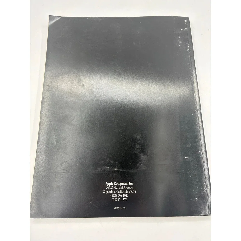The Apple Guide to Publishing Presentations‎ and Interactive Media Apple 1990